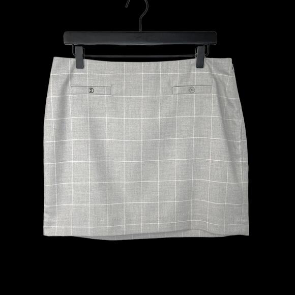 Banana Republic Dresses & Skirts - NWT Banana Republic Petite Gray Plaid Soft Brushed A-Line Mini Skirt 12P